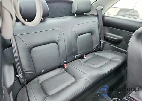 2010 Volkswagen New Beetle z USA, uszkodzony, nr VIN 3VWPG3AGXAM036281